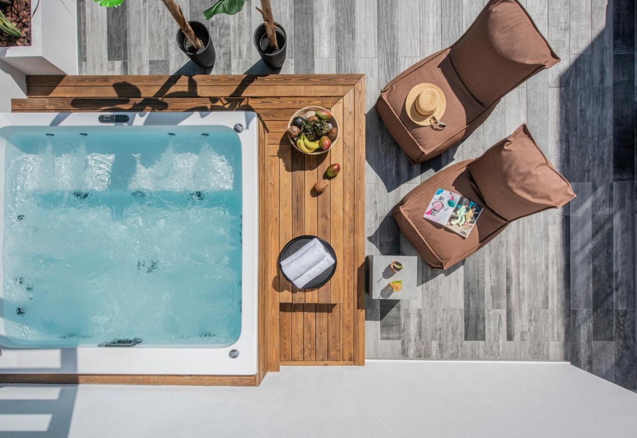 Maison Aqua Suite With Private Mini Pool Jacuzzi Hersonissos  Exteriér fotografie